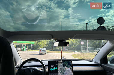 Седан Tesla Model 3 2018 в 