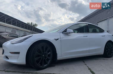 Седан Tesla Model 3 2018 в 