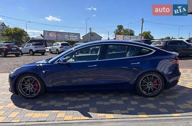 Седан Tesla Model 3 2019 в 