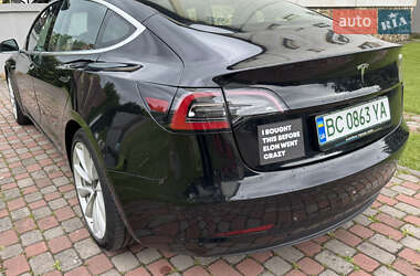 Седан Tesla Model 3 2018 в 