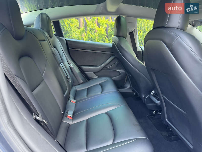 Седан Tesla Model 3 2022 в Хмельницком фото 12 Седан Tesla Model 3 2022 в Хмельницком