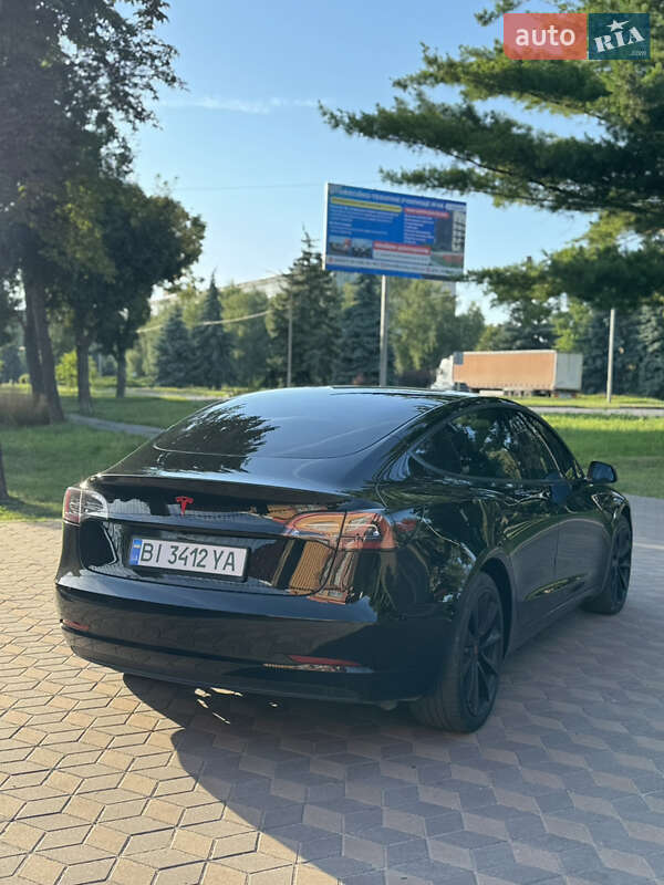 Седан Tesla Model 3 2019 в Лубнах