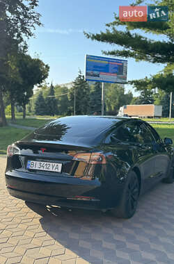 Седан Tesla Model 3 2019 в 