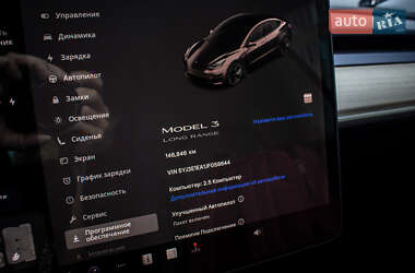 Седан Tesla Model 3 2018 в 