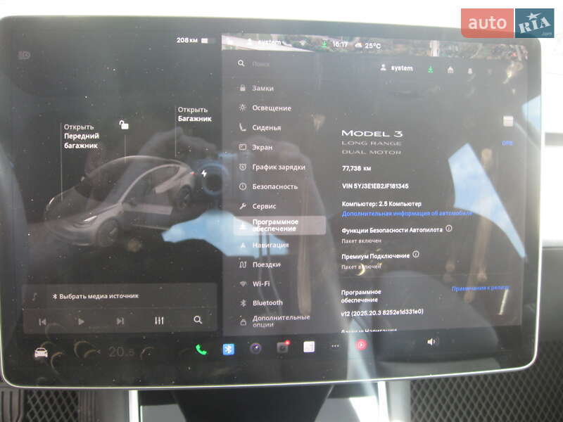 Седан Tesla Model 3 2018 в Львове