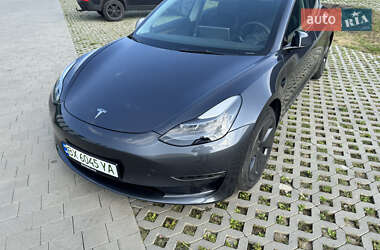 Седан Tesla Model 3 2022 в Хмельницком
