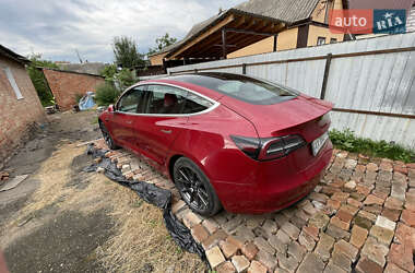 Седан Tesla Model 3 2019 в Сумах
