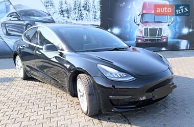 Седан Tesla Model 3 2018 в Одессе