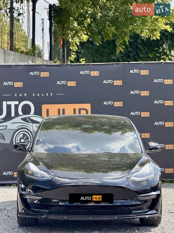 Седан Tesla Model 3 2023 в Харькове