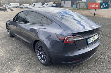 Седан Tesla Model 3 2018 в 