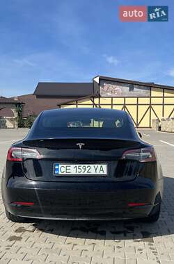 Седан Tesla Model 3 2019 в 