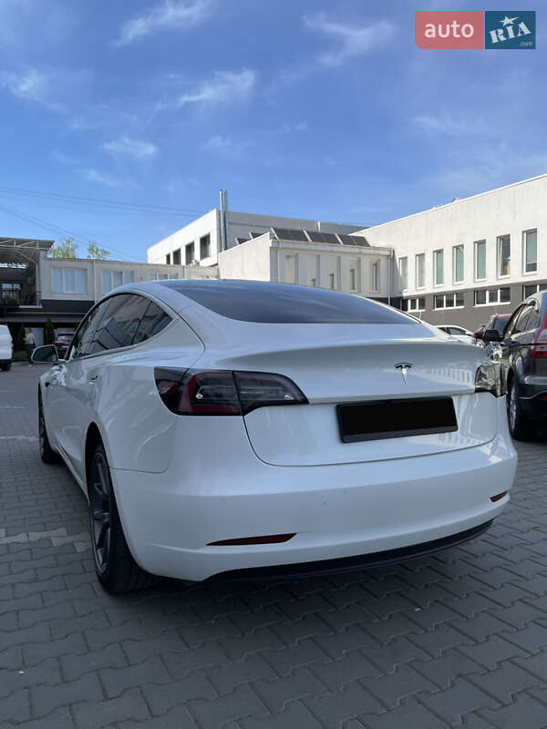 Седан Tesla Model 3 2019 в Черновцах фото 7 Седан Tesla Model 3 2019 в Черновцах