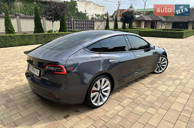 Седан Tesla Model 3 2019 в 