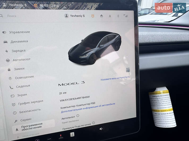 Седан Tesla Model 3 2024 в Киеве