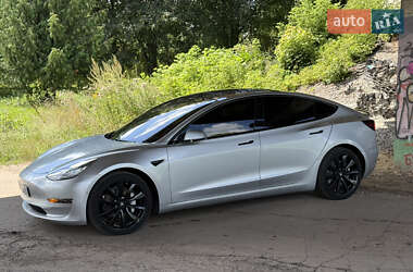 Седан Tesla Model 3 2018 в 