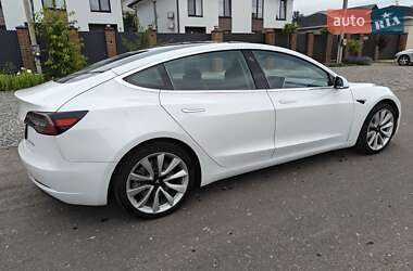 Седан Tesla Model 3 2019 в Броварах