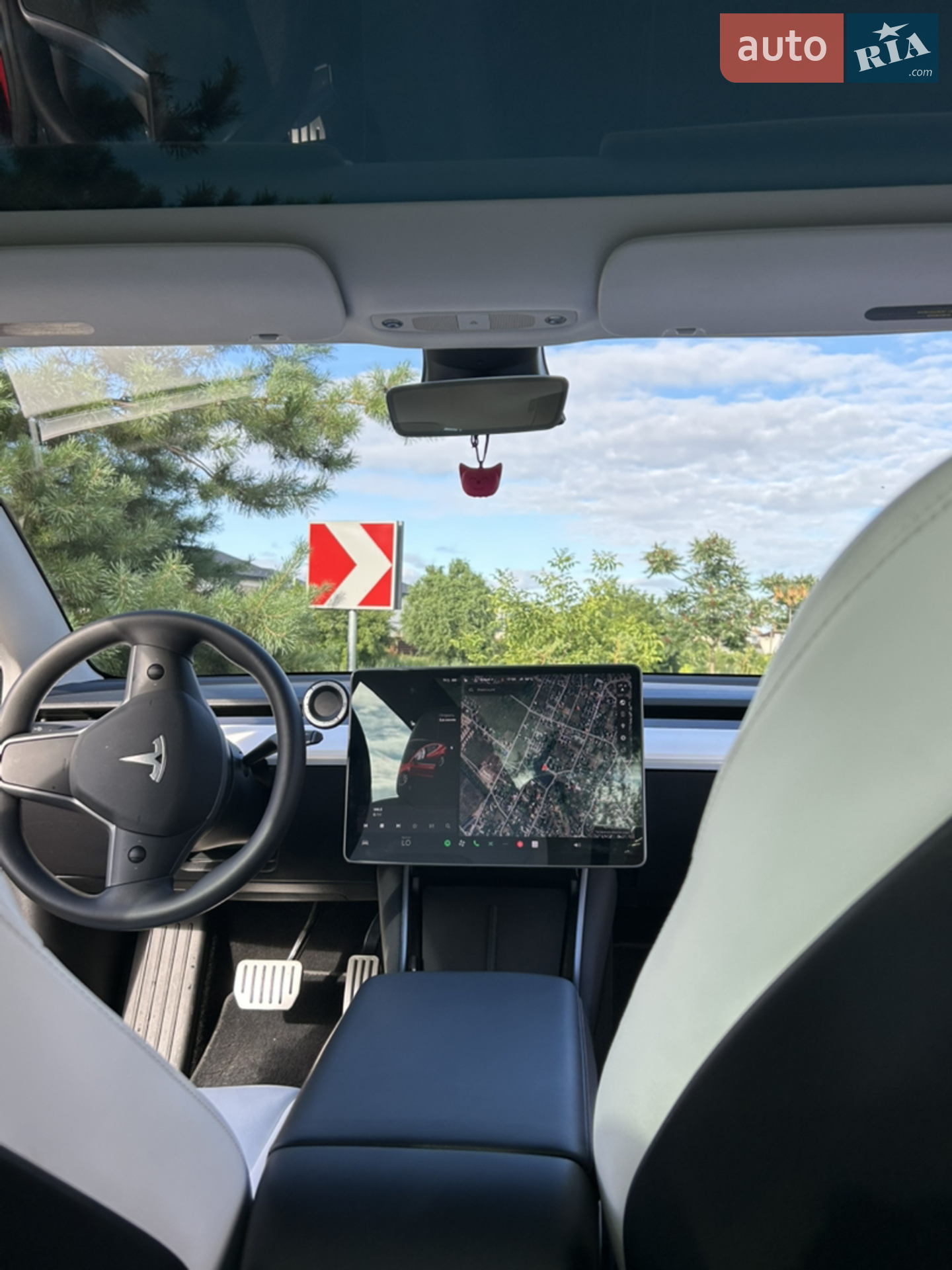 2018 Tesla Model 3 - мініатюра 14