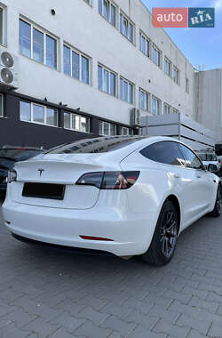 Седан Tesla Model 3 2019 в 