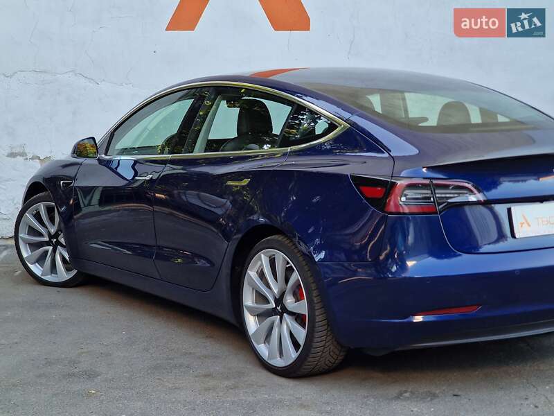 Седан Tesla Model 3 2018 в Одессе фото 30 Седан Tesla Model 3 2018 в Одессе