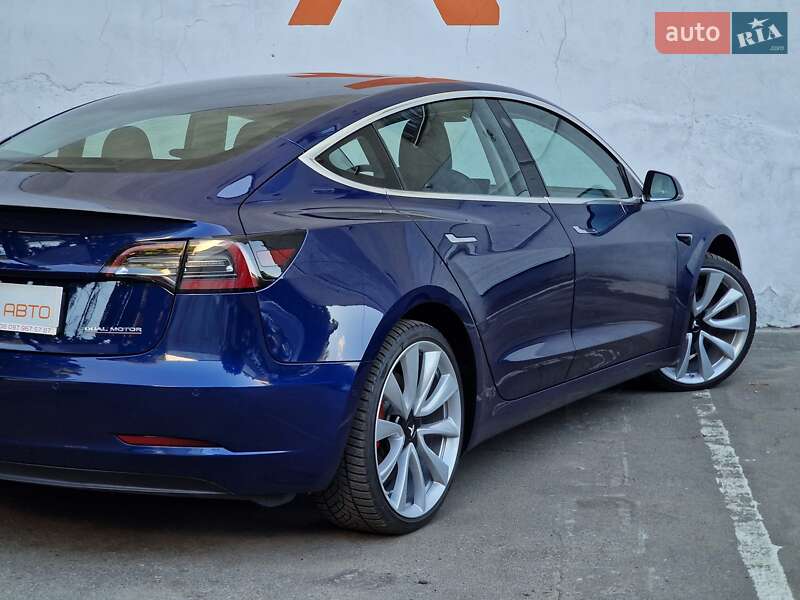 Седан Tesla Model 3 2018 в Одессе фото 35 Седан Tesla Model 3 2018 в Одессе