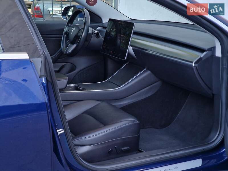 Седан Tesla Model 3 2018 в Одессе фото 49 Седан Tesla Model 3 2018 в Одессе