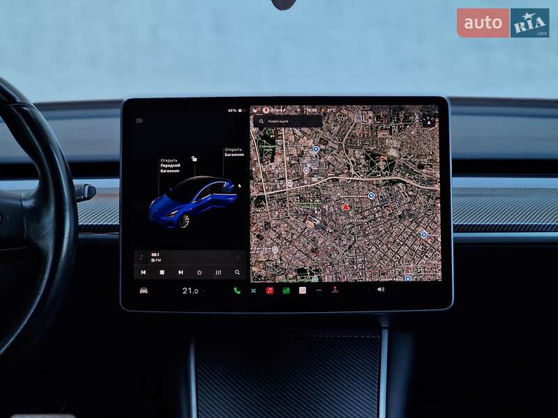 Седан Tesla Model 3 2018 в Одесі