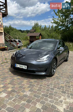 Седан Tesla Model 3 2019 в 