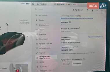 Седан Tesla Model 3 2020 в 