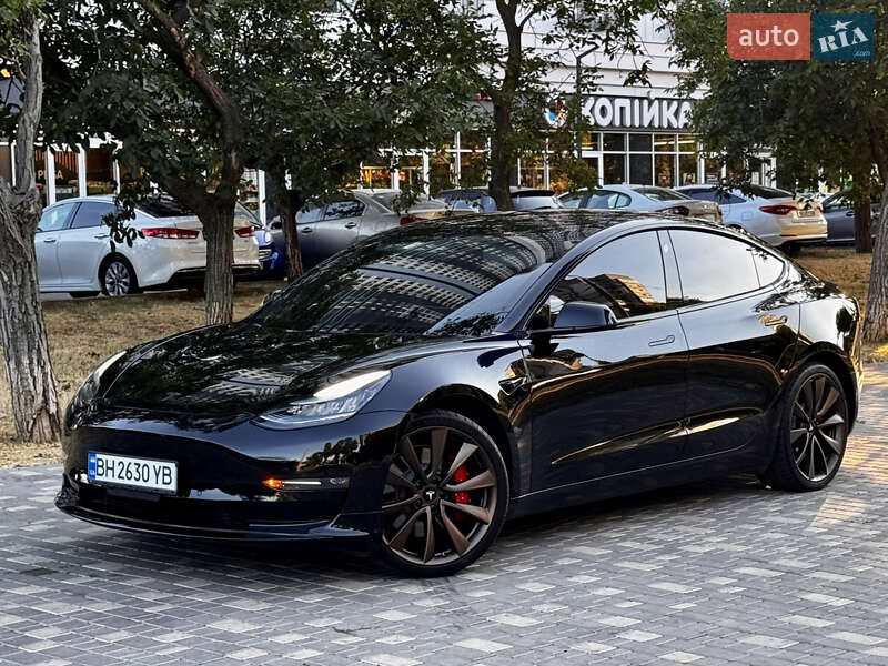 Tesla Model 3 2018