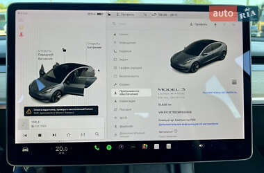 Седан Tesla Model 3 2020 в 