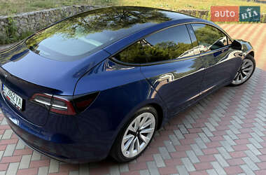 Седан Tesla Model 3 2022 в Дніпрі