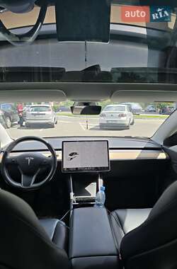 Седан Tesla Model 3 2018 в 