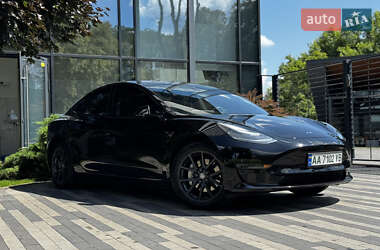 Седан Tesla Model 3 2018 в 