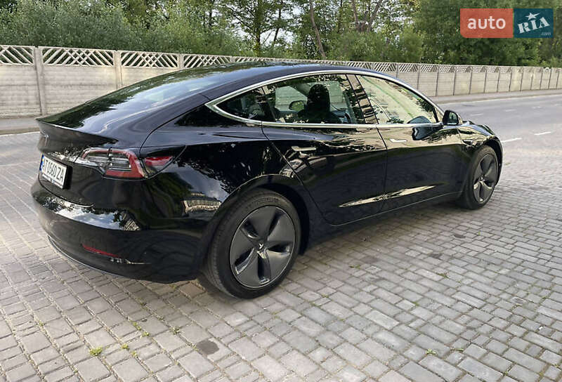 Седан Tesla Model 3 2019 в Ивано-Франковске