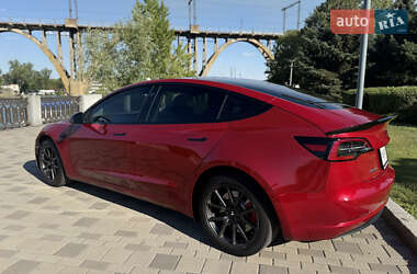 Седан Tesla Model 3 2018 в 