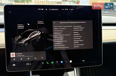 Седан Tesla Model 3 2018 в 