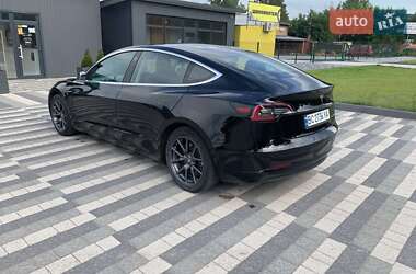 Седан Tesla Model 3 2018 в Львові