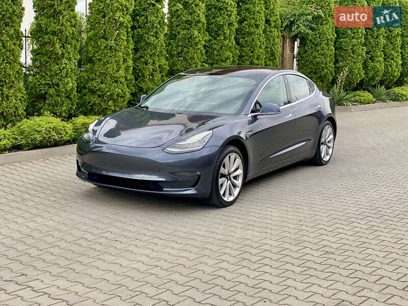 Седан Tesla Model 3 2018 в Хмельницькому