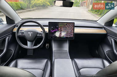 Седан Tesla Model 3 2018 в 