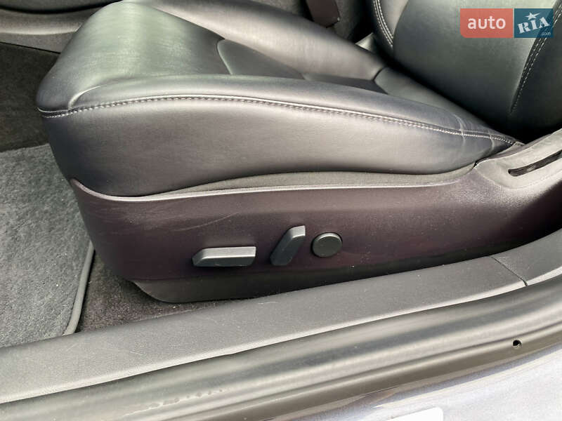 Седан Tesla Model 3 2018 в Хмельницькому