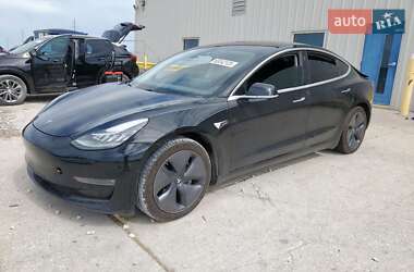 Tesla Model 3 2018