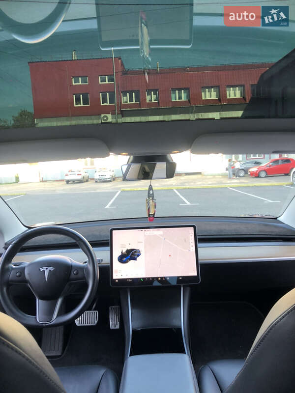 Седан Tesla Model 3 2018 в Хмельницькому