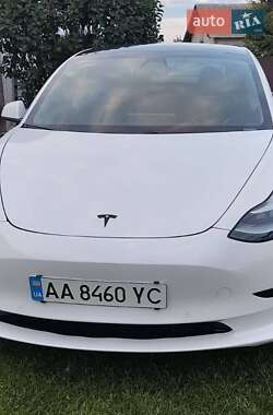 Седан Tesla Model 3 2019 в 