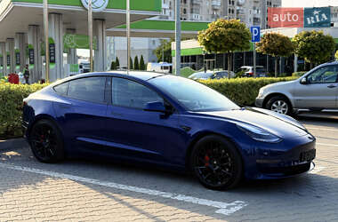 Седан Tesla Model 3 2019 в 