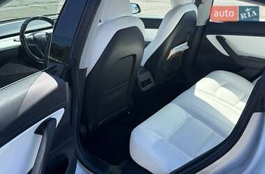 Седан Tesla Model 3 2018 в 