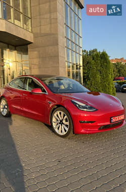 Седан Tesla Model 3 2020 в Хмельницькому