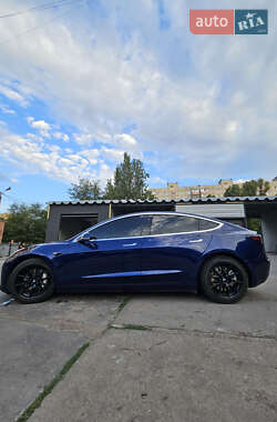 Седан Tesla Model 3 2018 в Запорожье