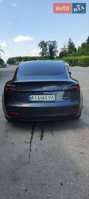 Седан Tesla Model 3 2022 в Білій Церкві