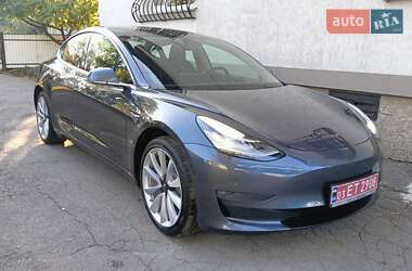 Седан Tesla Model 3 2019 в 