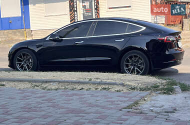 Седан Tesla Model 3 2019 в Кобеляках